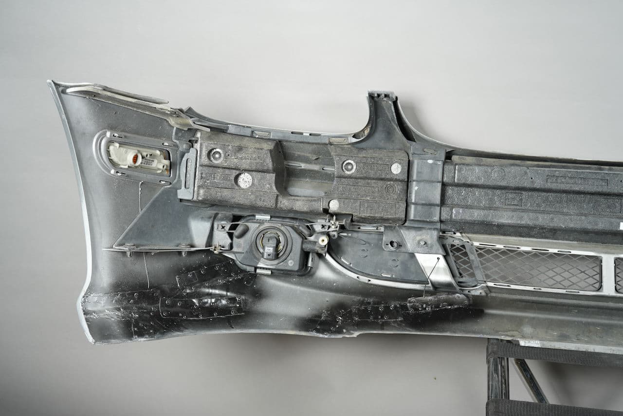 01-04 Mercedes R170 SLK320 SLK230 Base Front Bumper Cover Assembly Silver OEM - Image 19